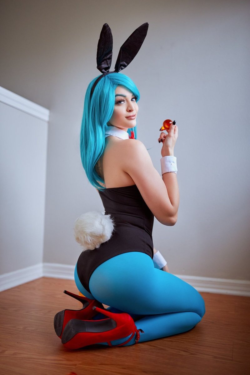 Косплей bulma bunny