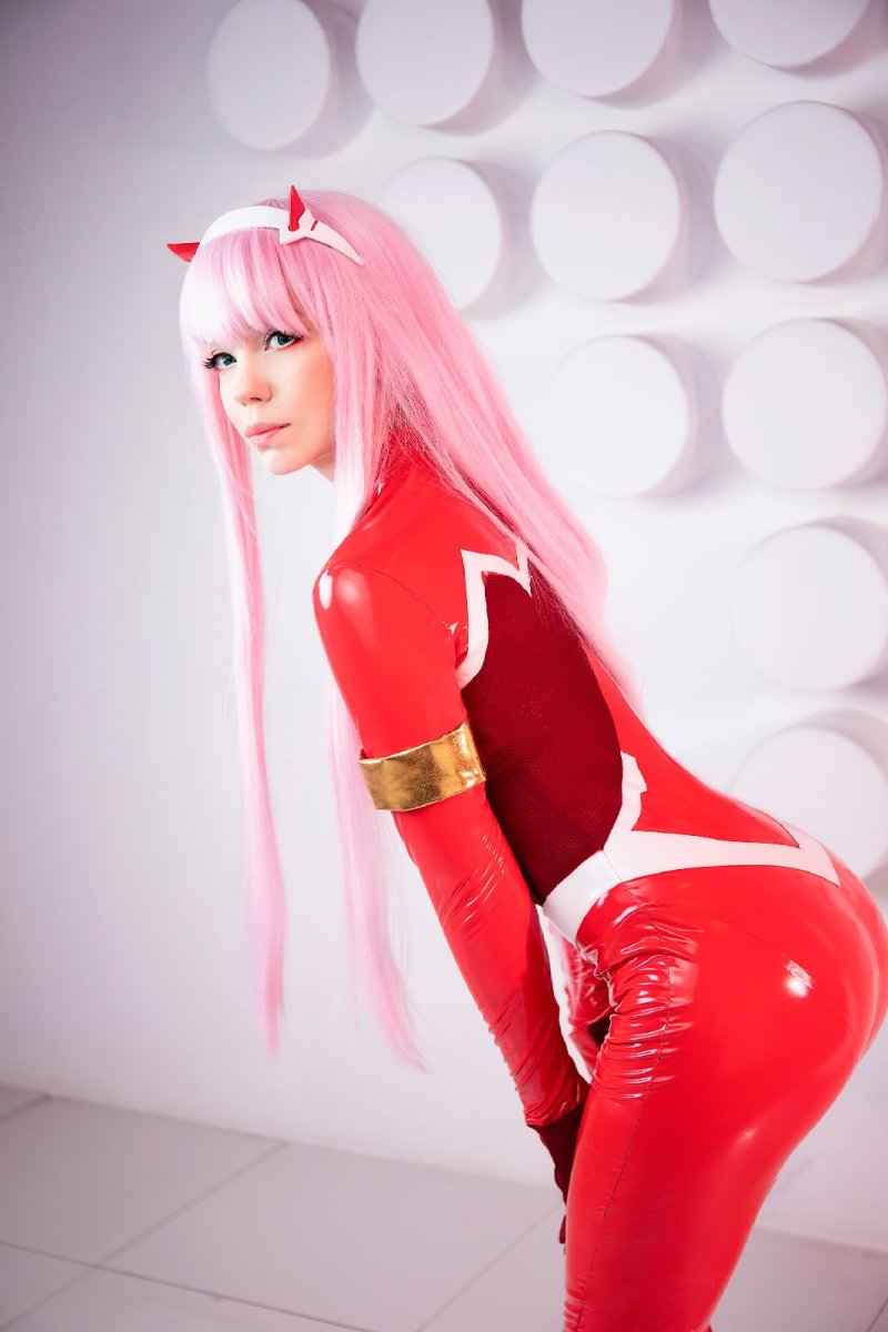 Кристина финк zero two