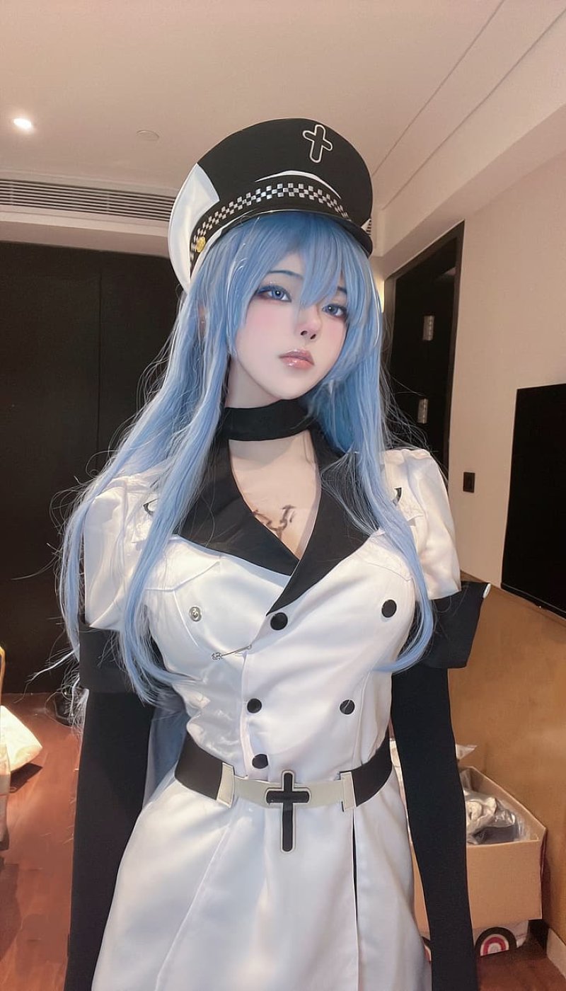 Хелли валентайн cosplay esdeath