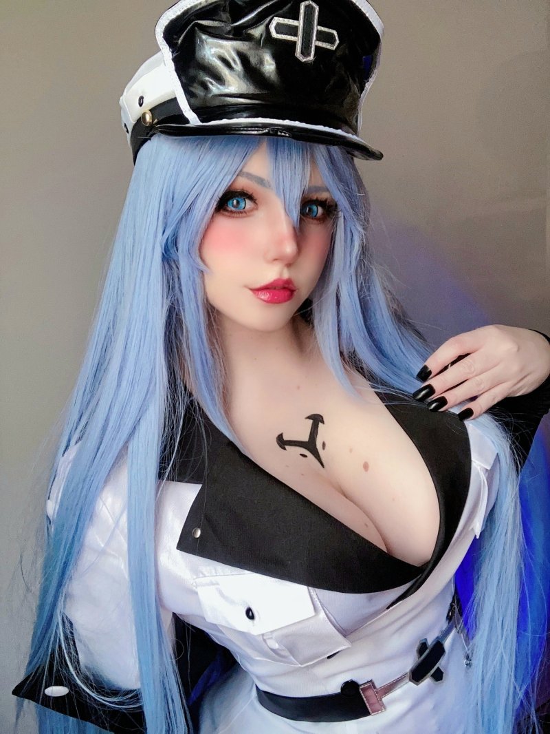 Хелли валентайн косплей esdeath nude