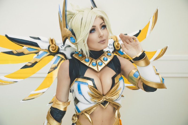 Overwatch mercy косплей