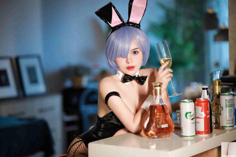 Rem bunny cosplay