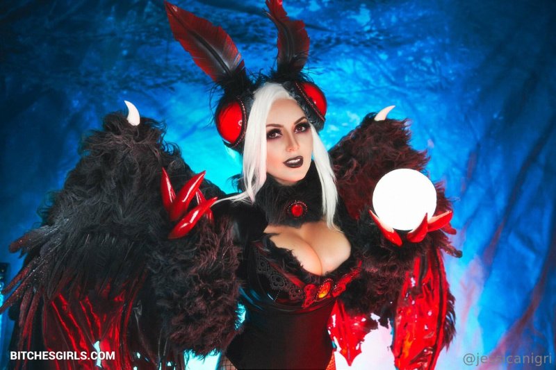 Jessica nigri горничная