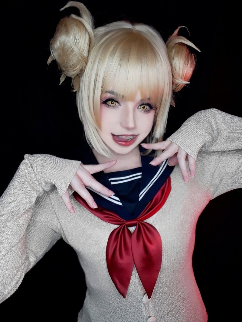 Himiko toga cosplay