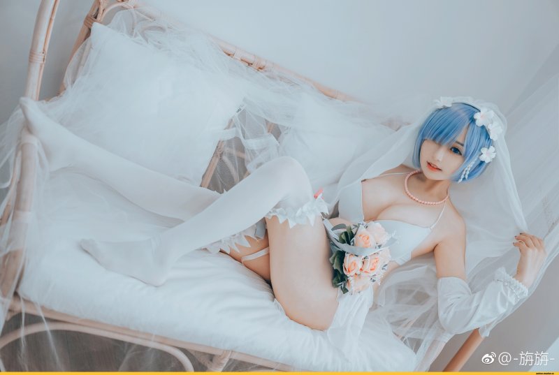 Rem erocosplay