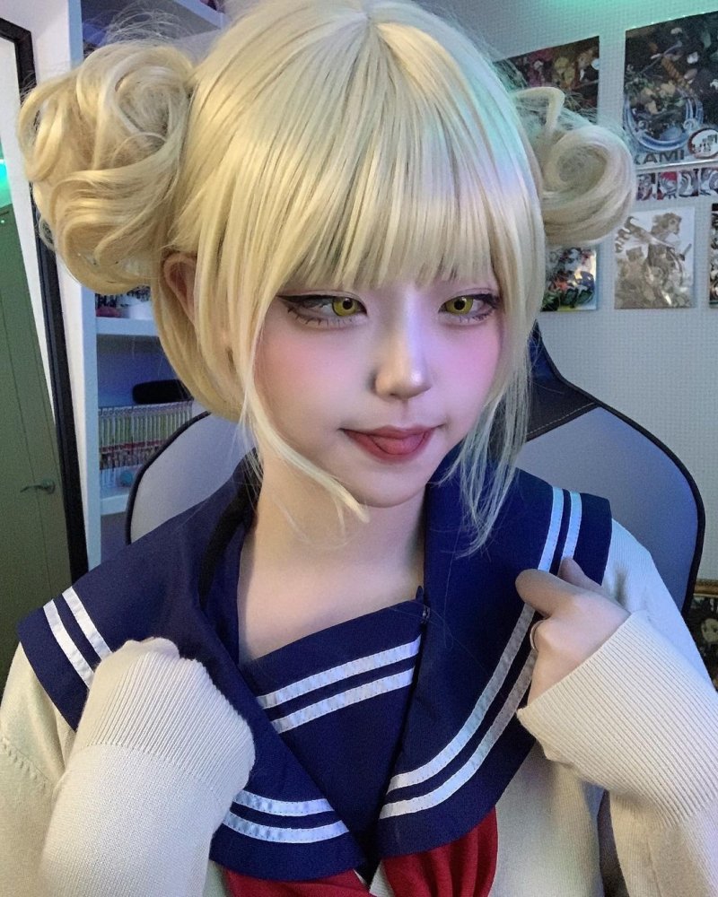 Himiko toga cosplay