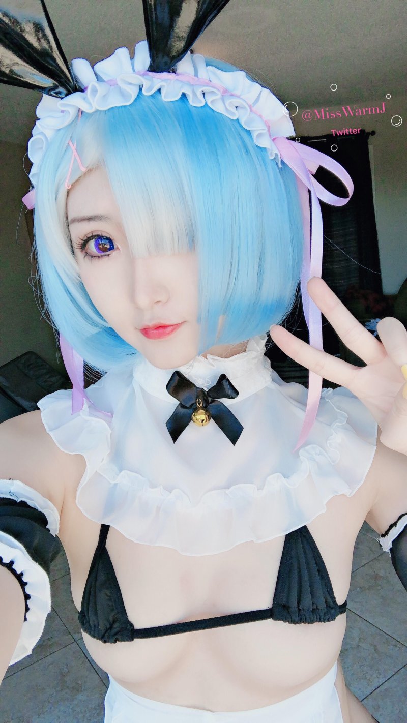 Rem cosplay