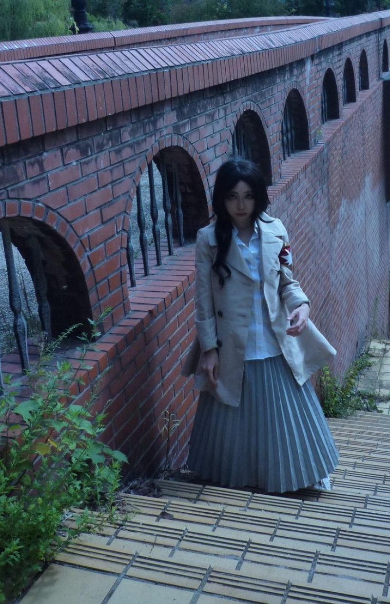 Pieck attack on titan cosplay