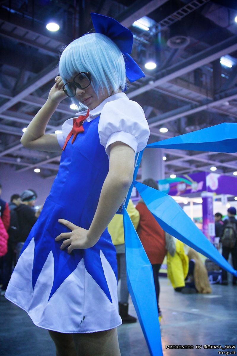 Cirno косплей