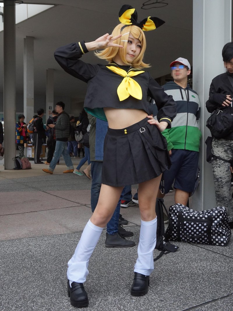 Rin kagamine cosplay