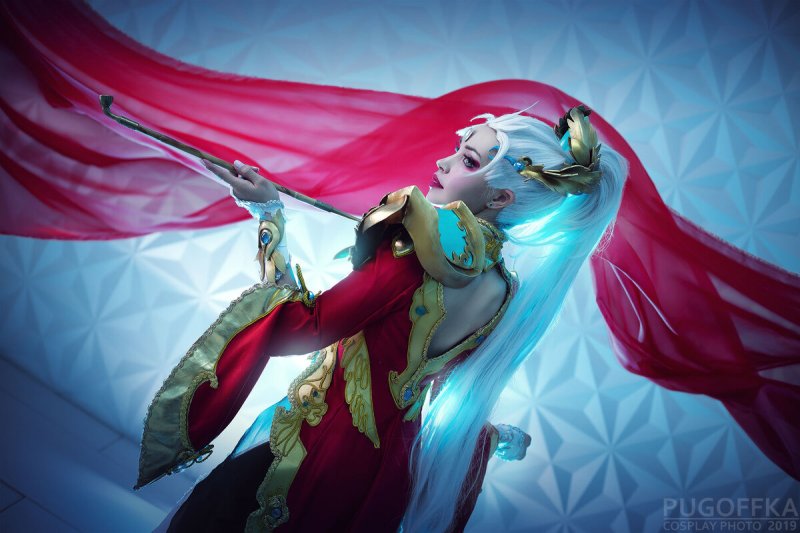 Diana league of legends cosplay