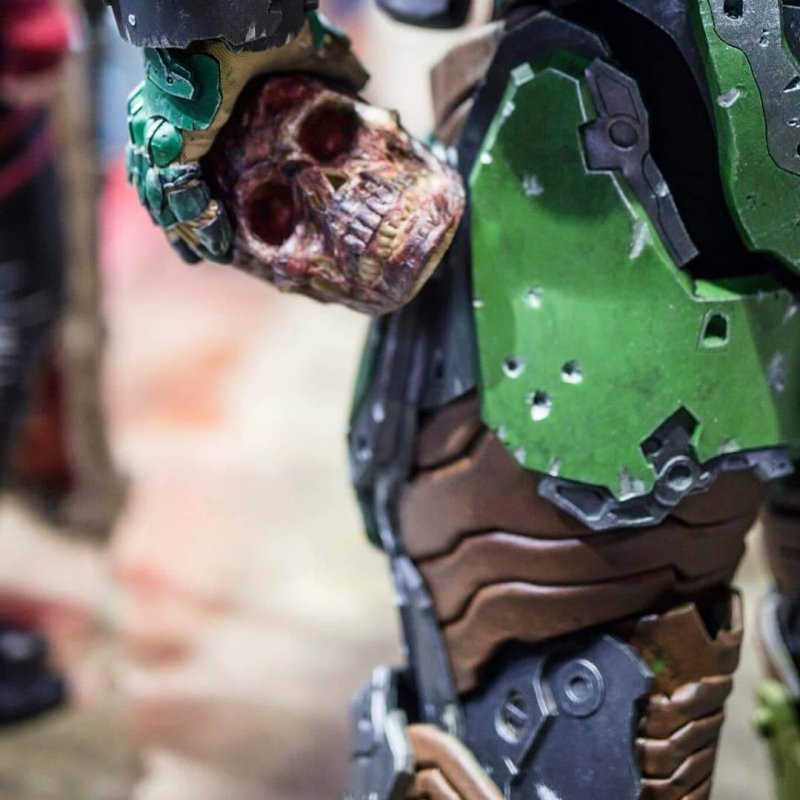 Фигурка doom slayer mcfarlane