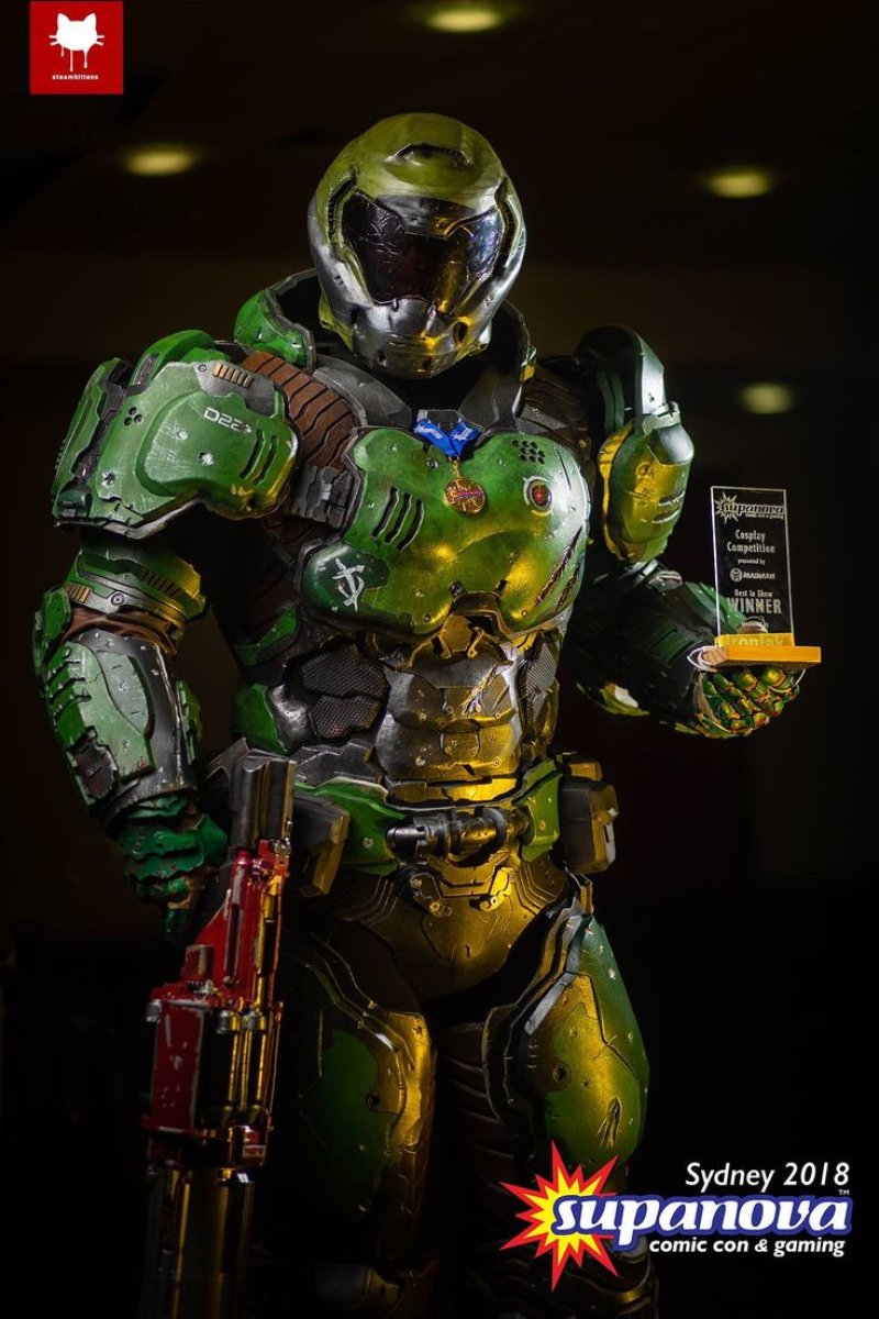 Костюм doom slayer