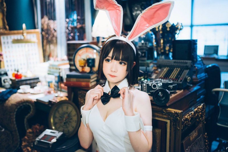 Мегуми като bunny cosplay