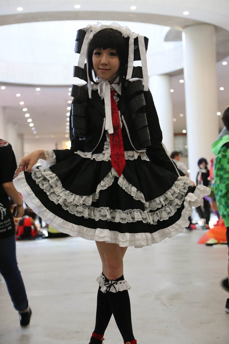 Celestia ludenberg cosplay