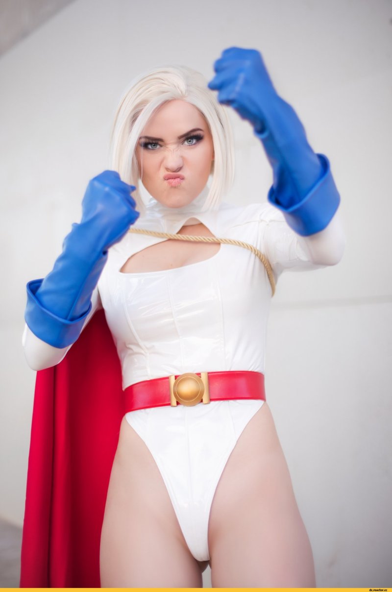 Nichameleon powergirl