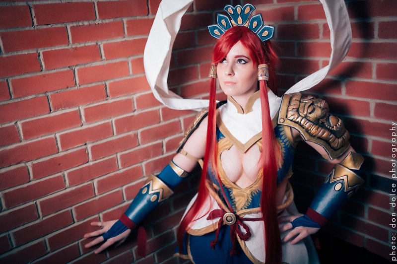 Erza scarlet косплей