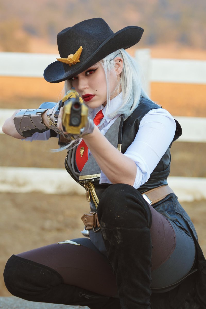 Overwatch ashe косплей