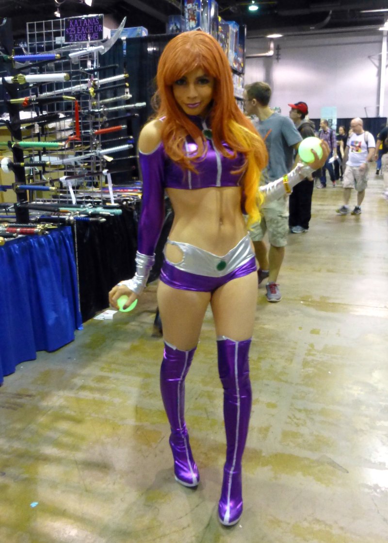 Cosplay starfire игромир