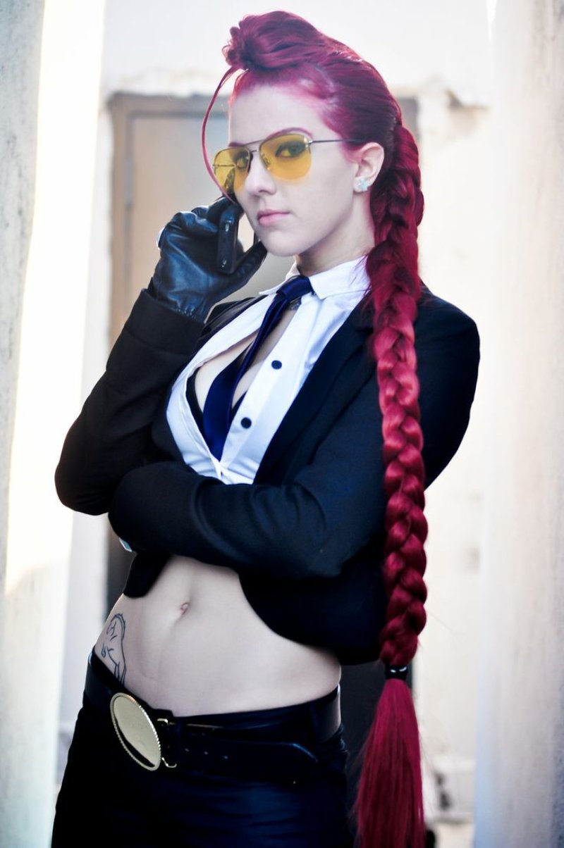 Crimson viper cosplay