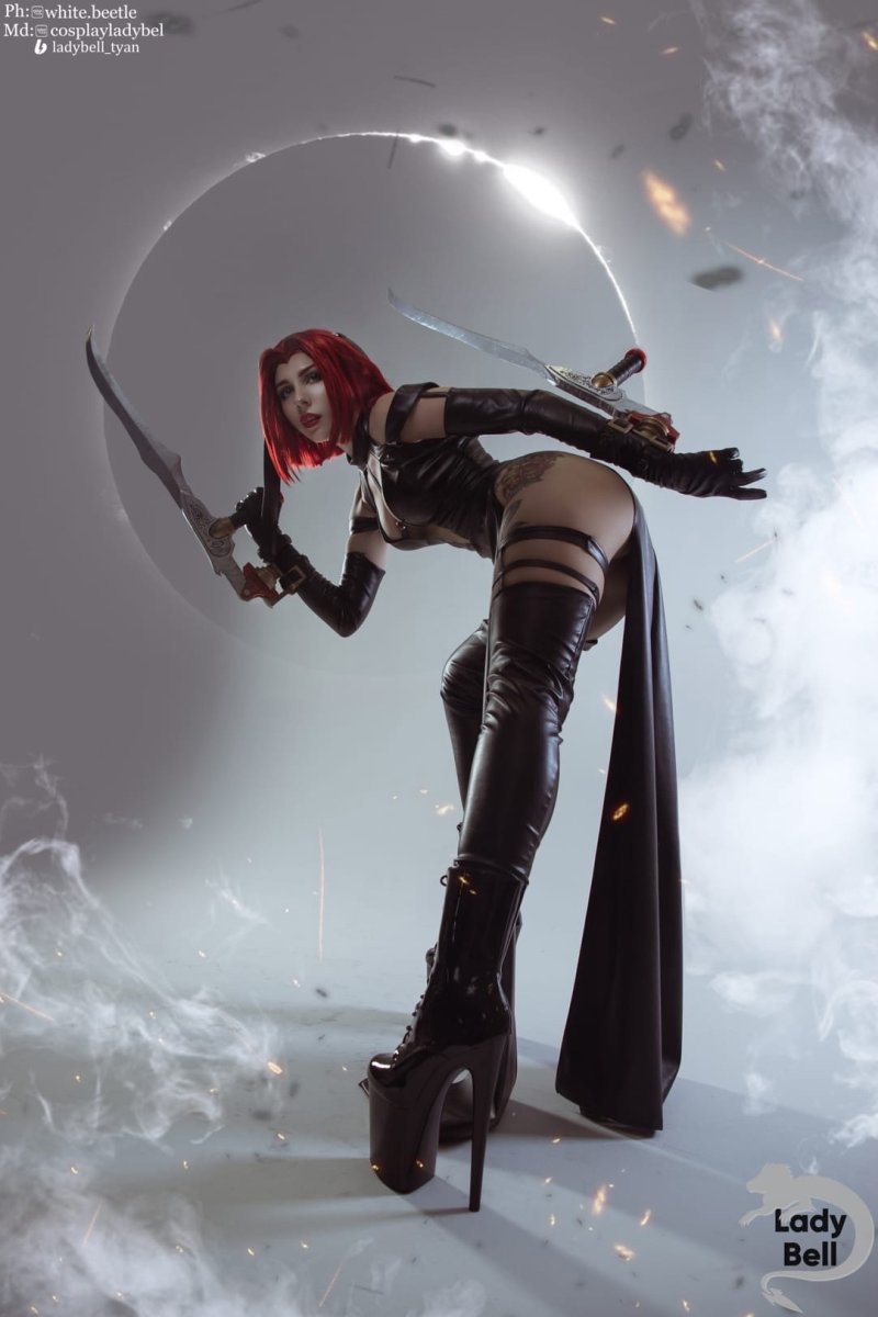 Рейн из bloodrayne