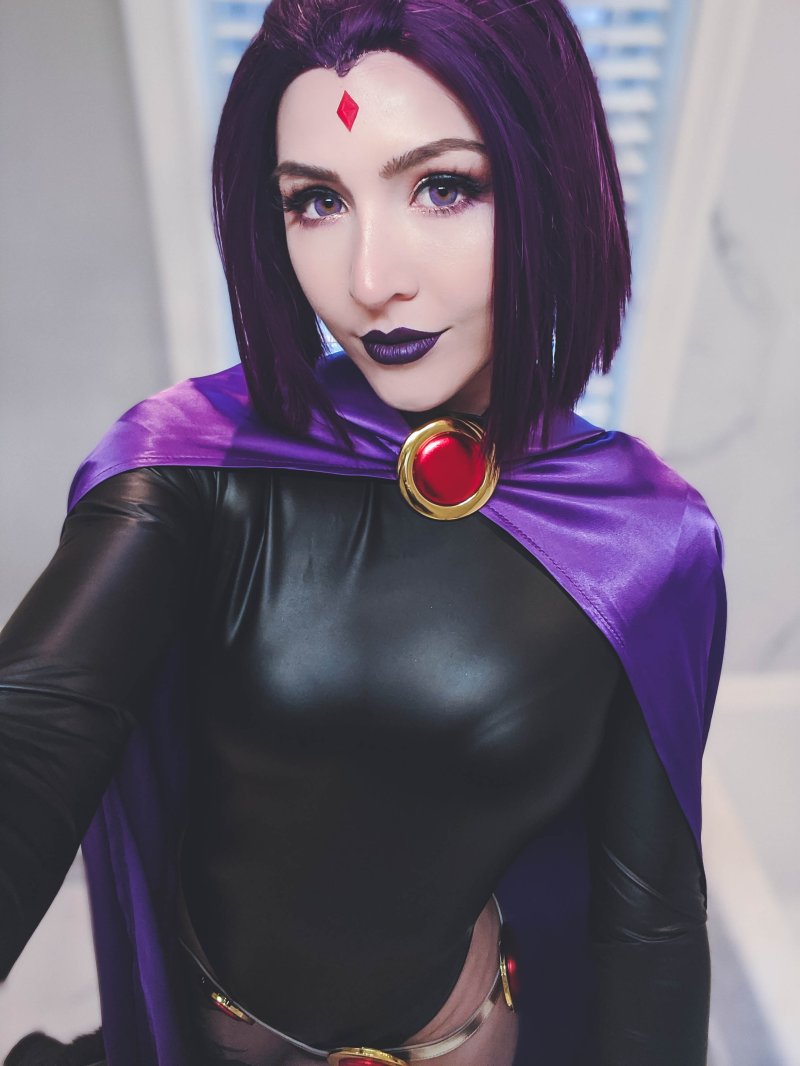 Luxlo cosplay рэйвен